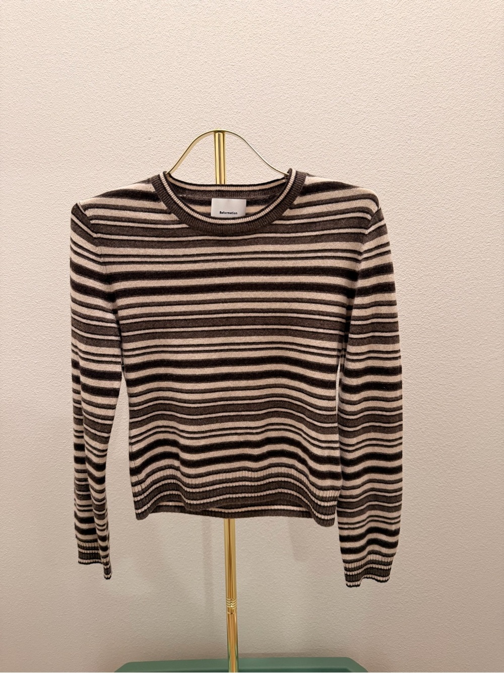 Reformation Lian Cashmere Crew Sweater Brown Stripe Size L Cropped - Picture 2 of 5
